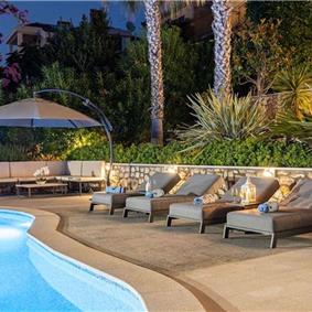 5 bedroom beachfront villa with pool on Ciova Island, Trogir, sleeps 12